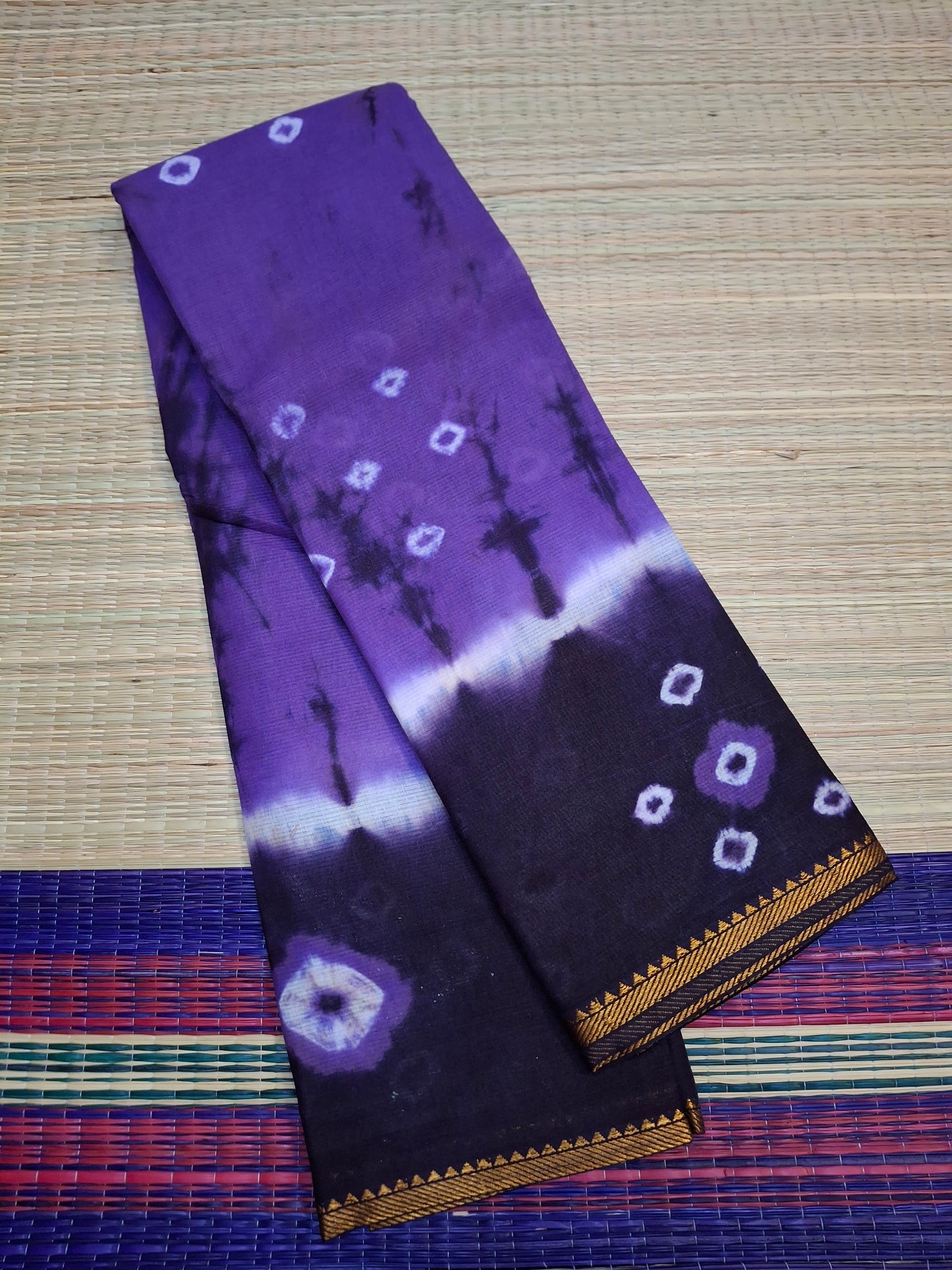Sungudi - Bhanthini Hand Knotted (VESTI-BHN-001)
