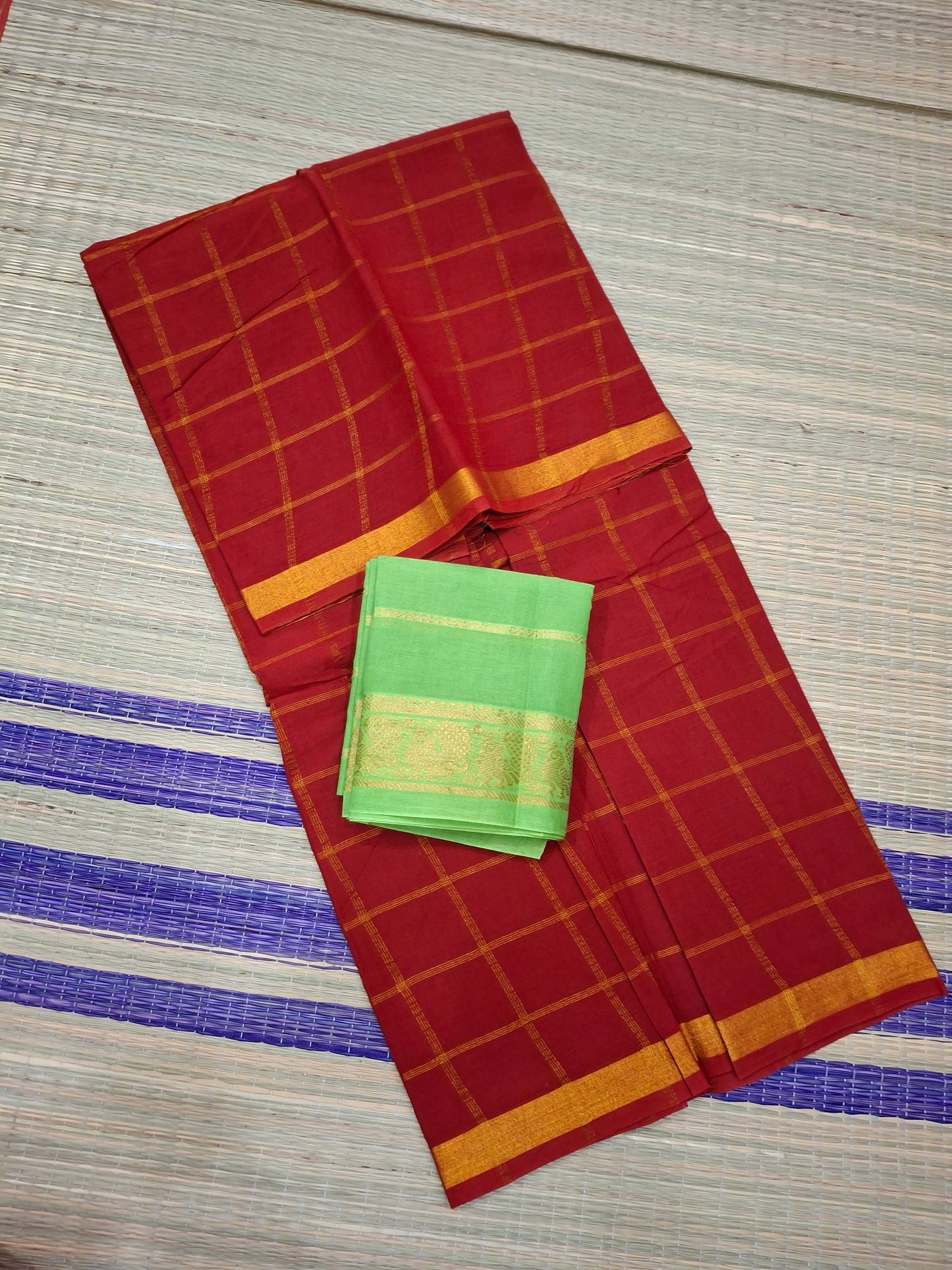 Sungudi 6 Yard Bengal Checks with Tissue Border (Vanaja-001)