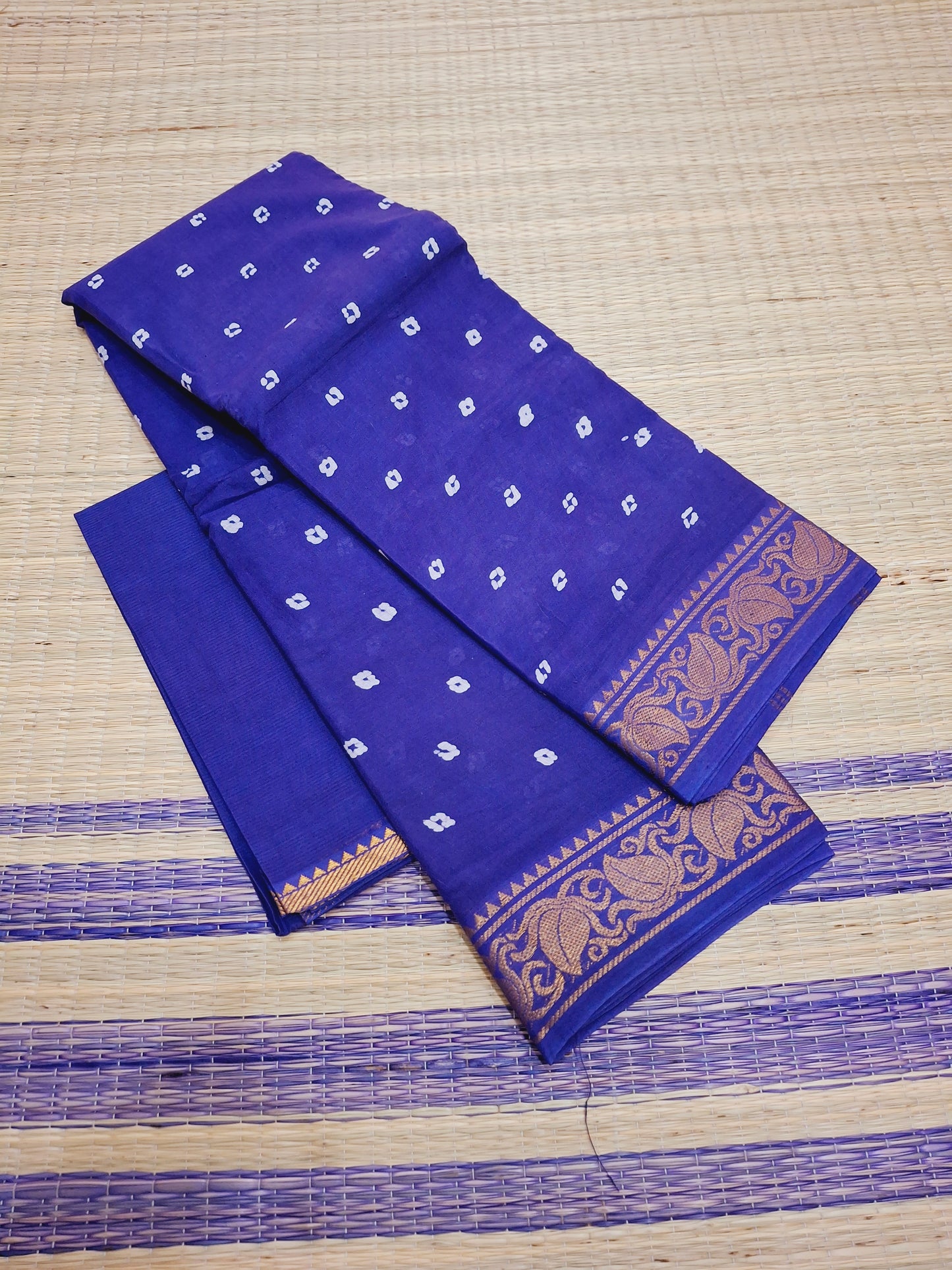 Sungudi 6 Yard Batik Saree Small Zari (D/S-Dind-001)