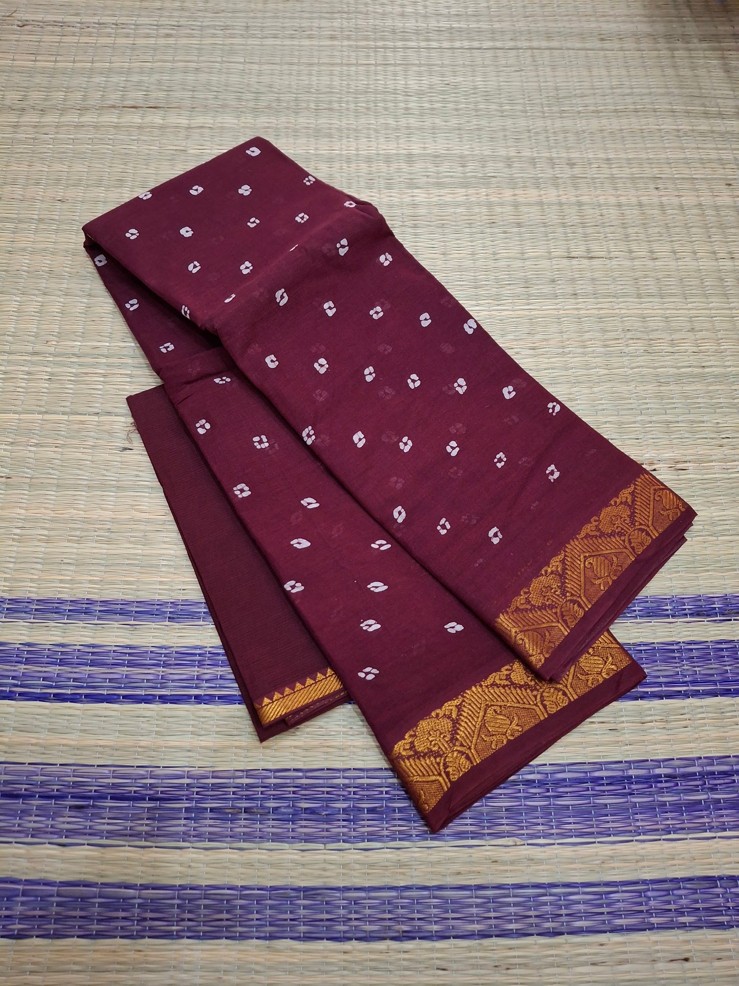 Sungudi 6 Yard Batik Saree Small Zari (D/S-Dind-001)