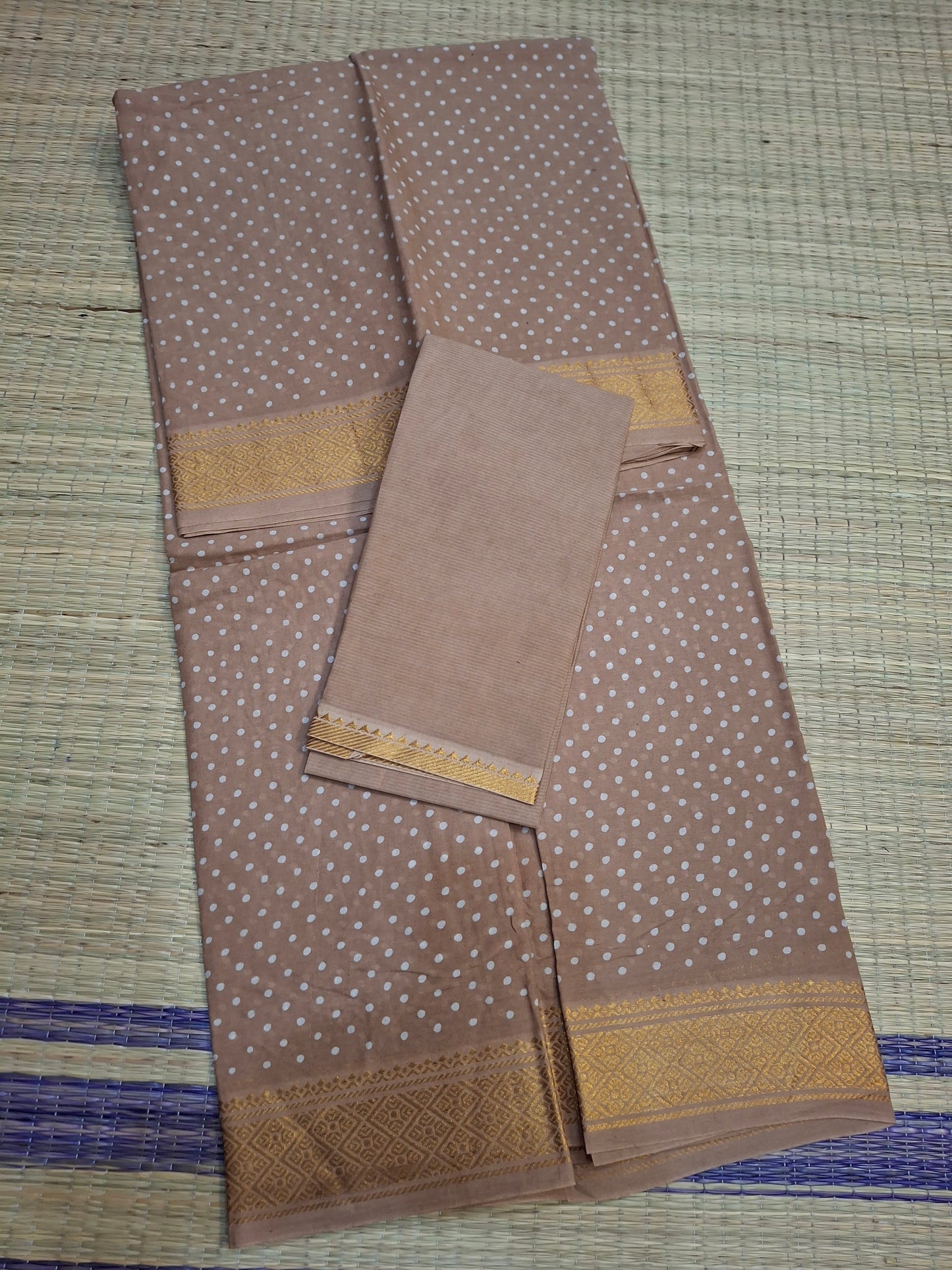 Sungudi 6Yard Hand Batik Printed Dots Pattern (D/S-OSI-001)