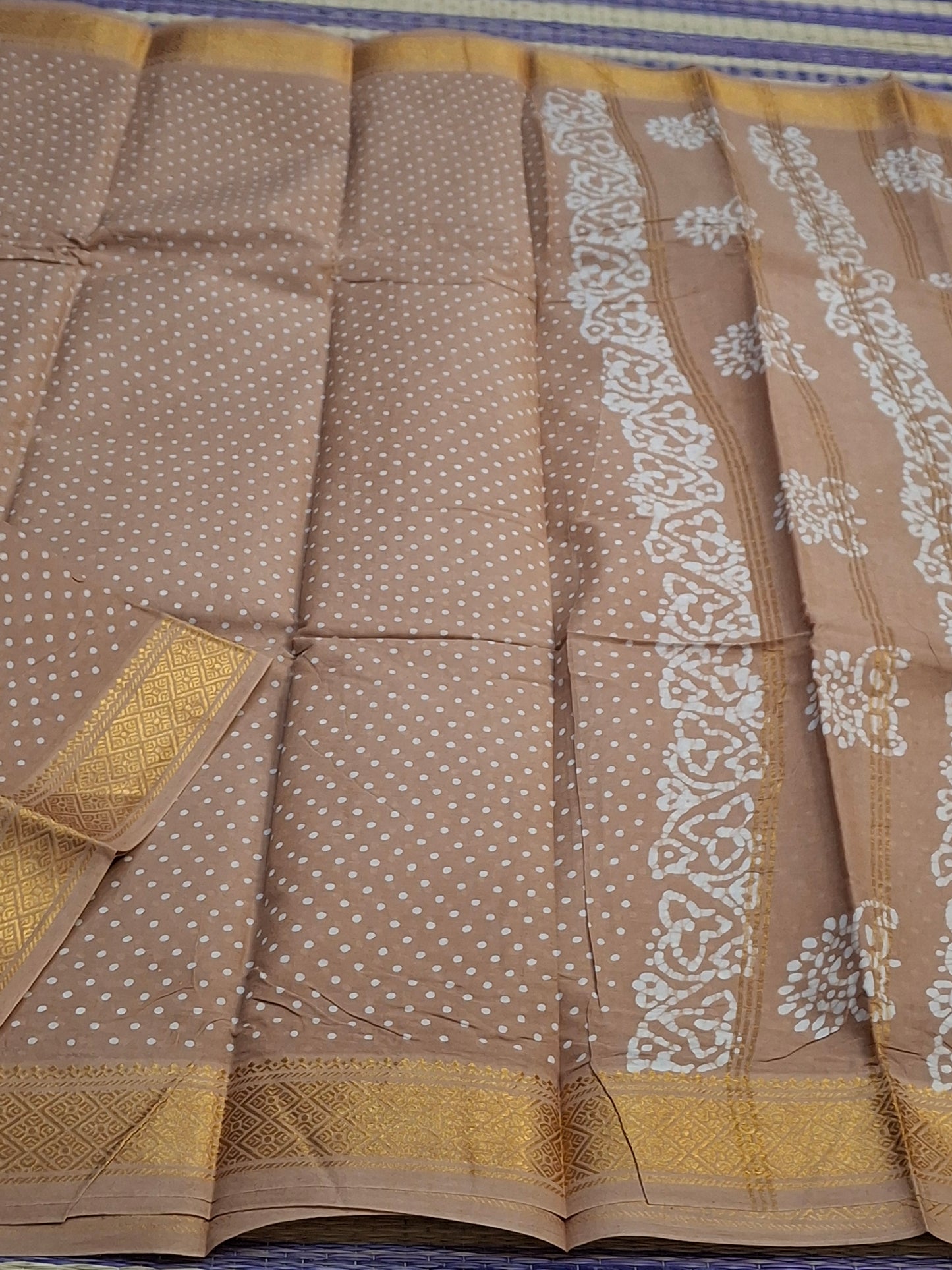 Sungudi 6Yard Hand Batik Printed Dots Pattern (D/S-OSI-001)