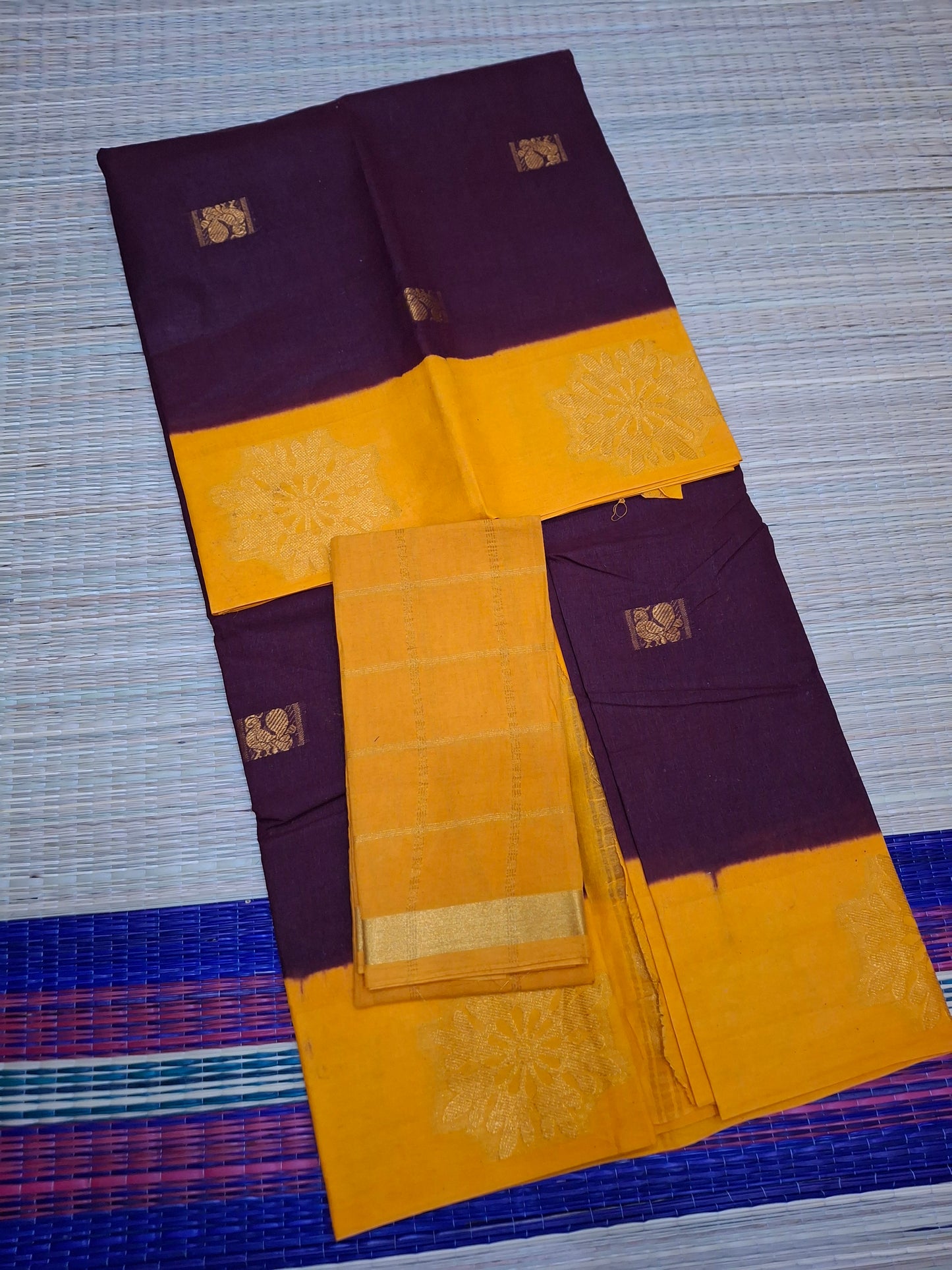 Madurai Sungudi Cotton - 6 Yard Annam Butta Sarees (POO-BUTA-03)