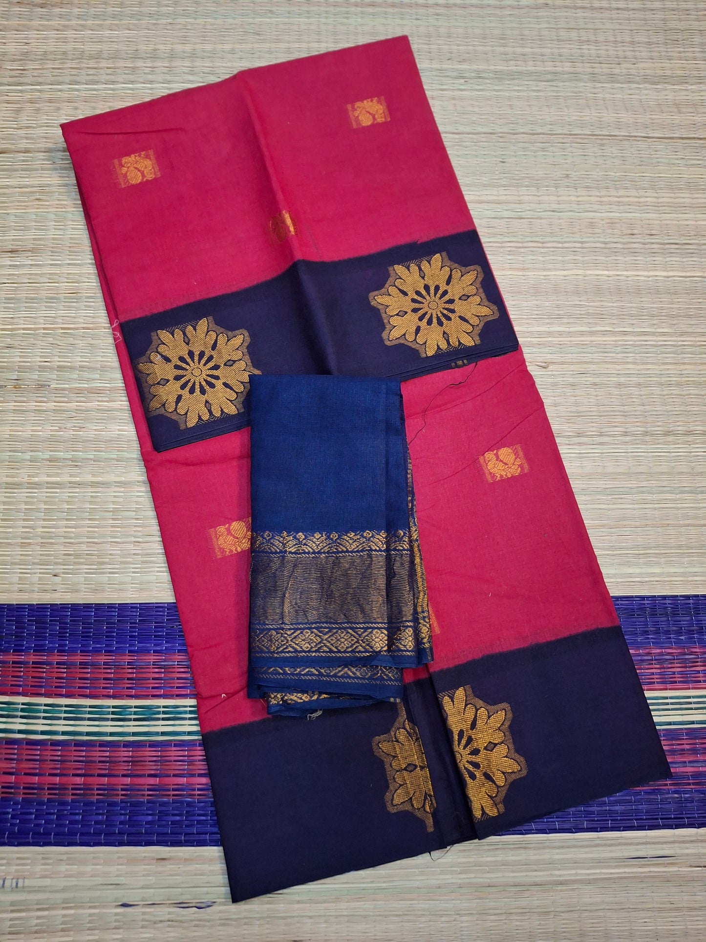 Madurai Sungudi Cotton - 6 Yard Annam Butta Sarees (POO-BUTA-03)