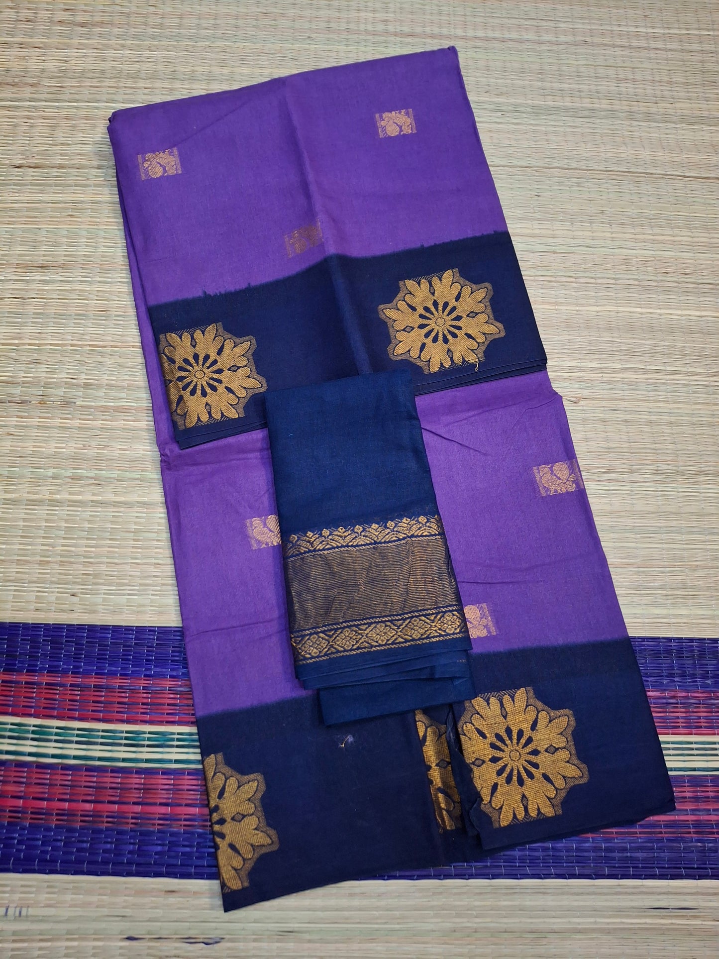 Madurai Sungudi Cotton - 6 Yard Annam Butta Sarees (POO-BUTA-03)