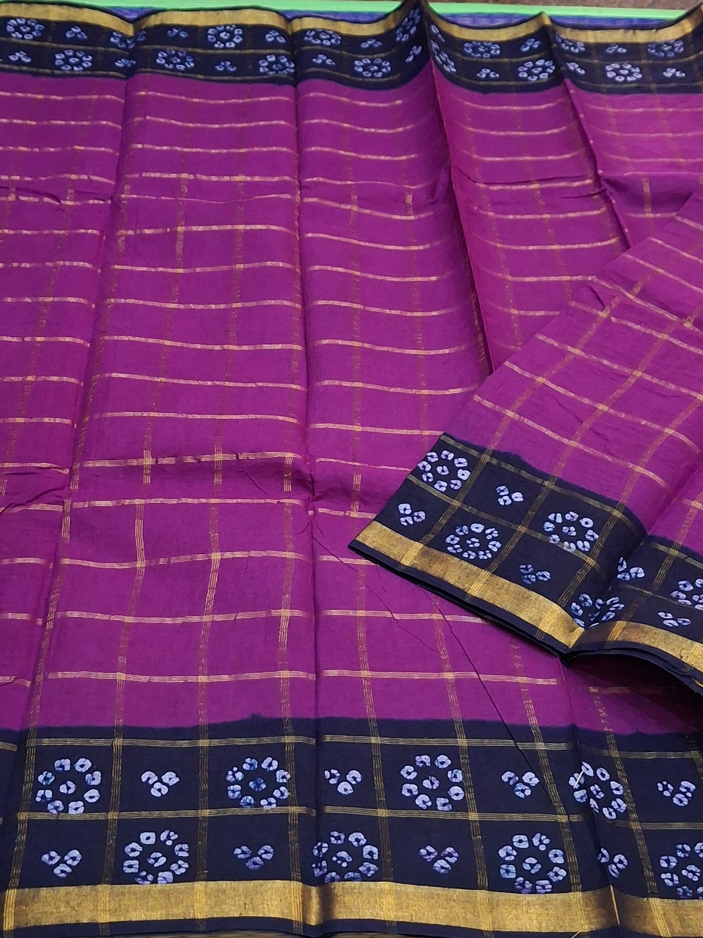 VAJAKATTAM WITH BATIK WAX BHANTHINI PATTERN (VANAJA-WAX-002)