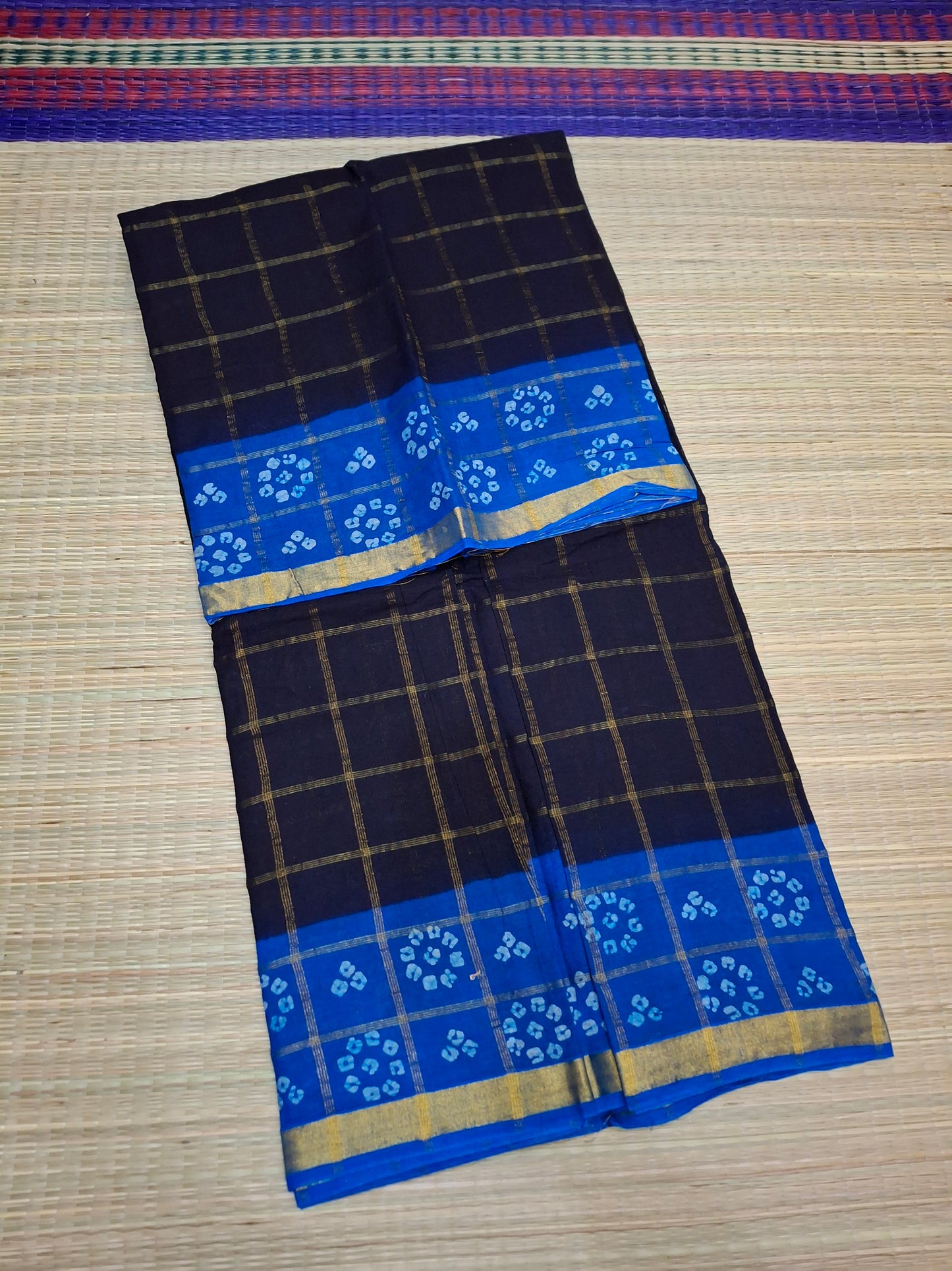 VAJAKATTAM WITH BATIK WAX BHANTHINI PATTERN (VANAJA-WAX-002)