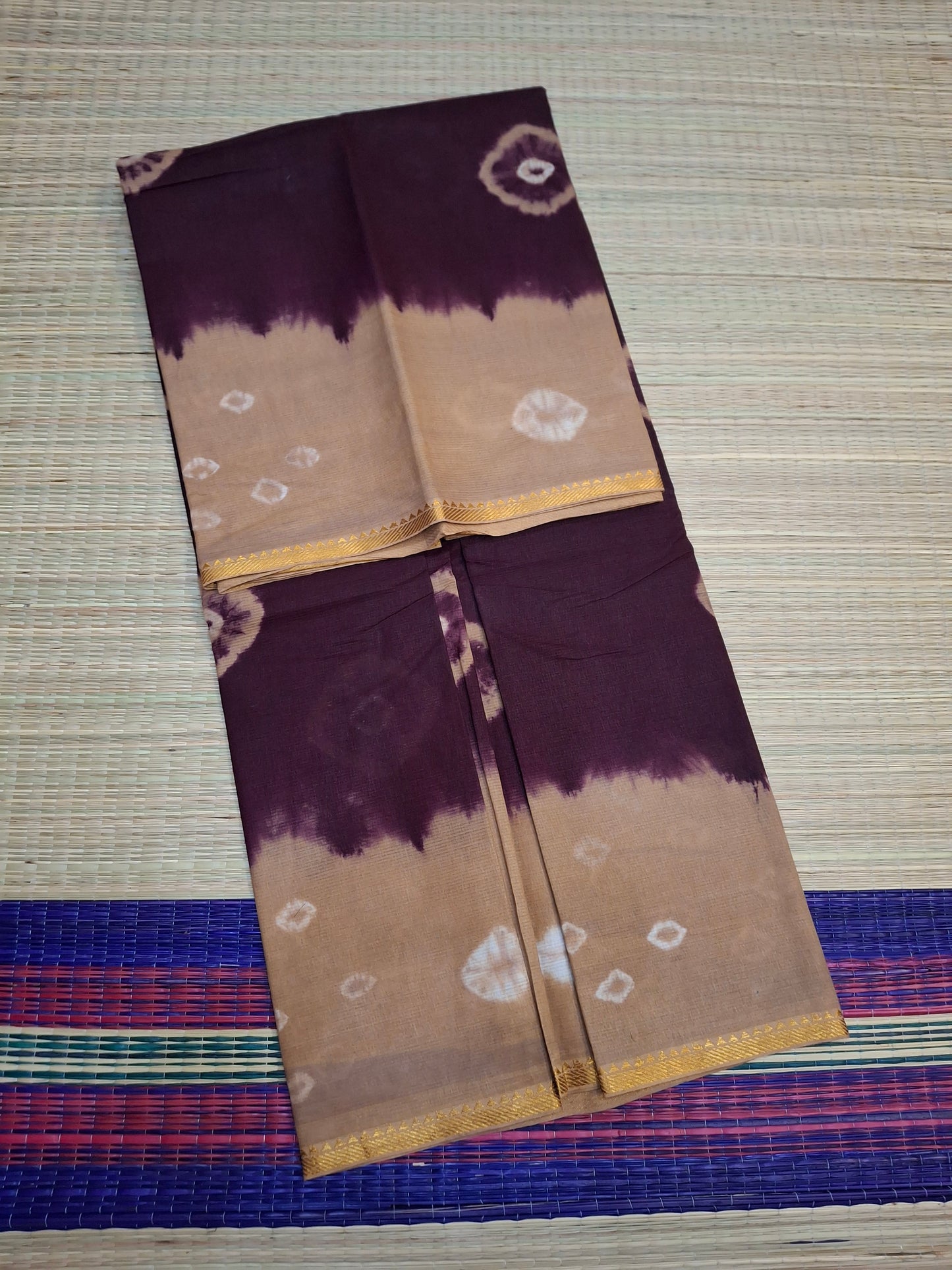 Sungudi - Bhanthini Hand Knotted (VESTI-BHN-001)