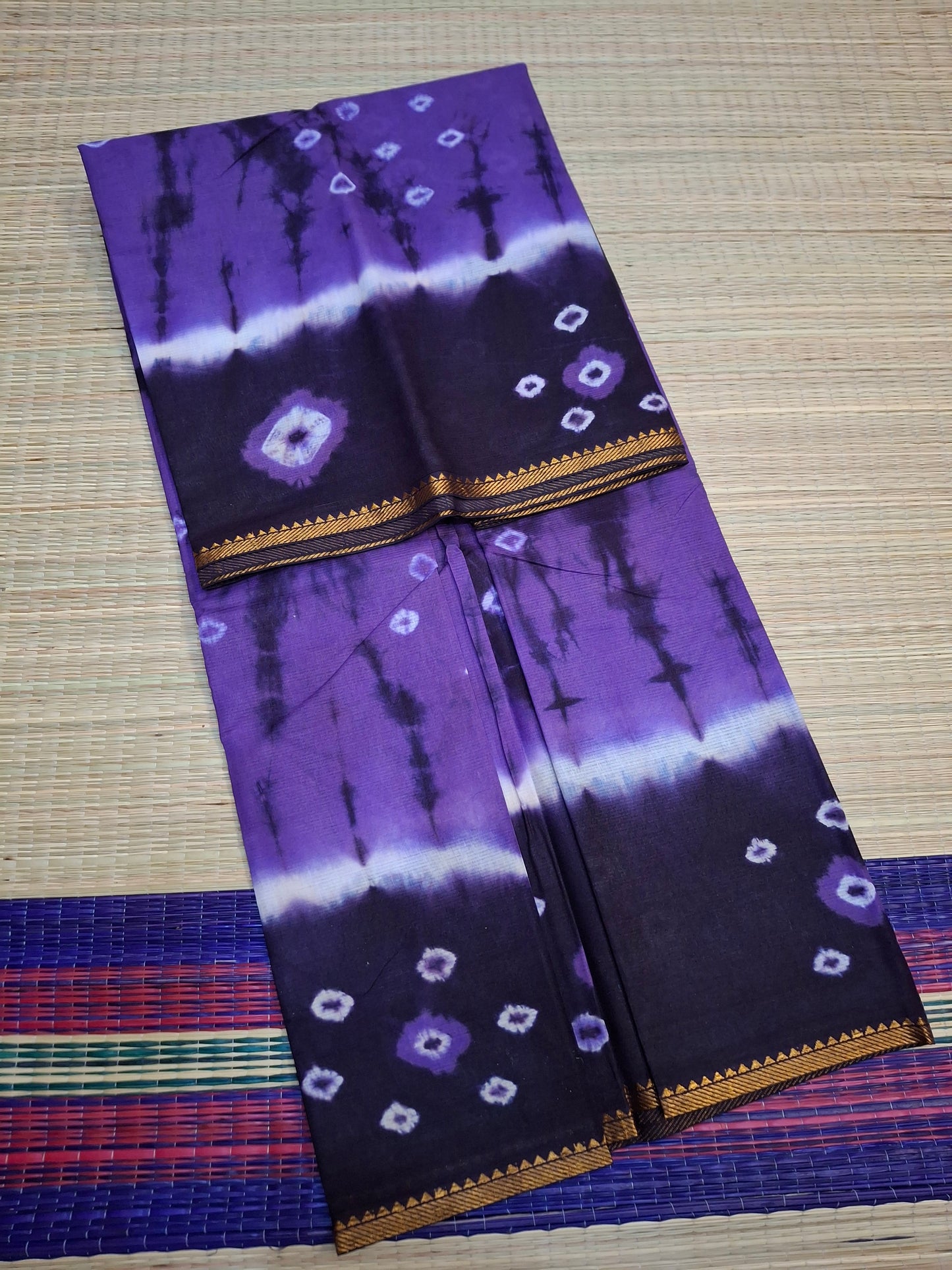 Sungudi - Bhanthini Hand Knotted (VESTI-BHN-001)
