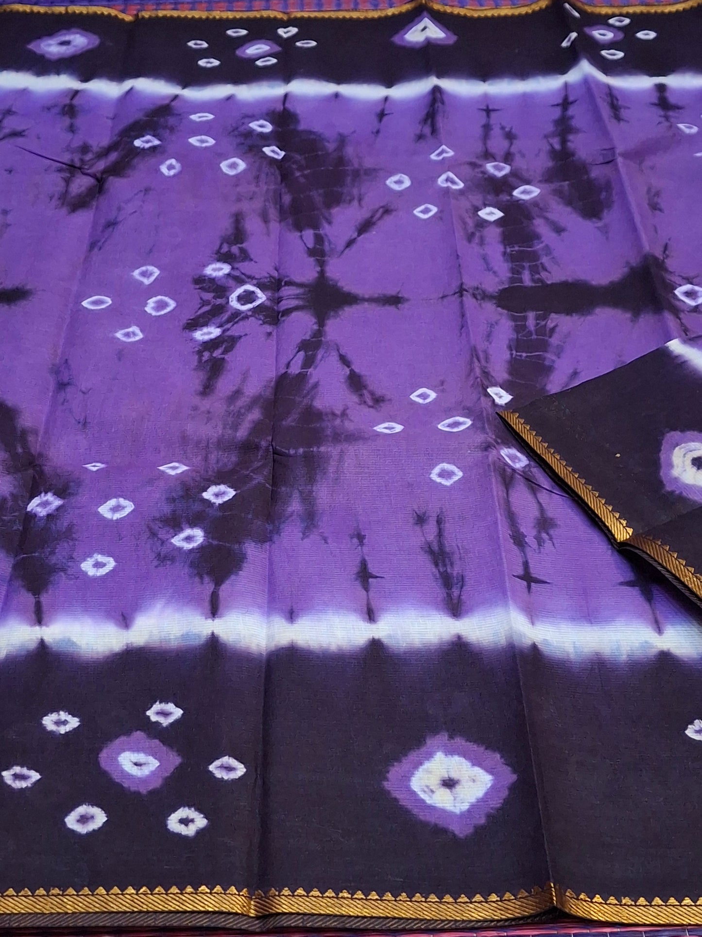 Sungudi - Bhanthini Hand Knotted (VESTI-BHN-001)