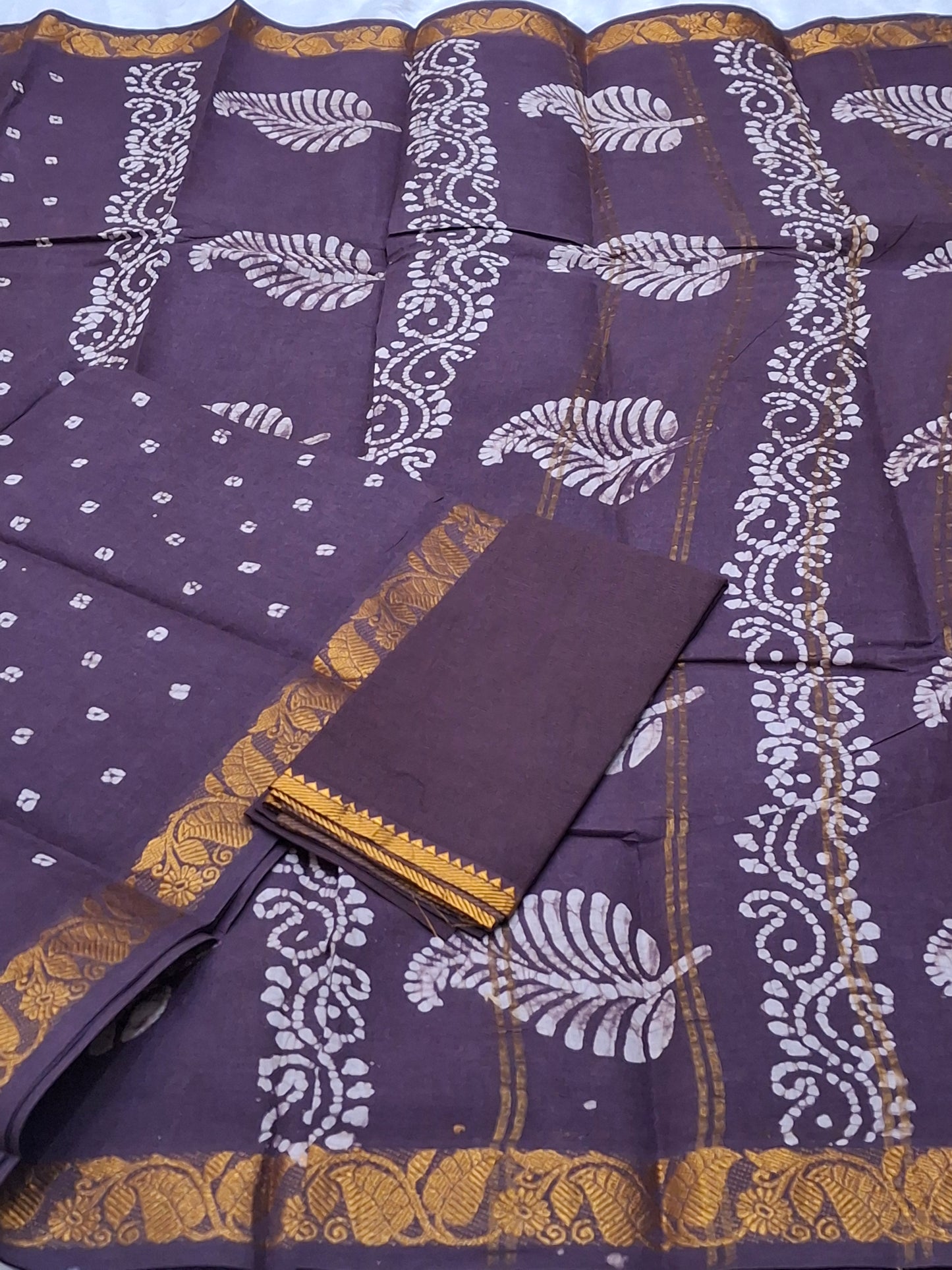 Sungudi 6 Yard Batik Saree Small Zari (D/S-Dind-001)