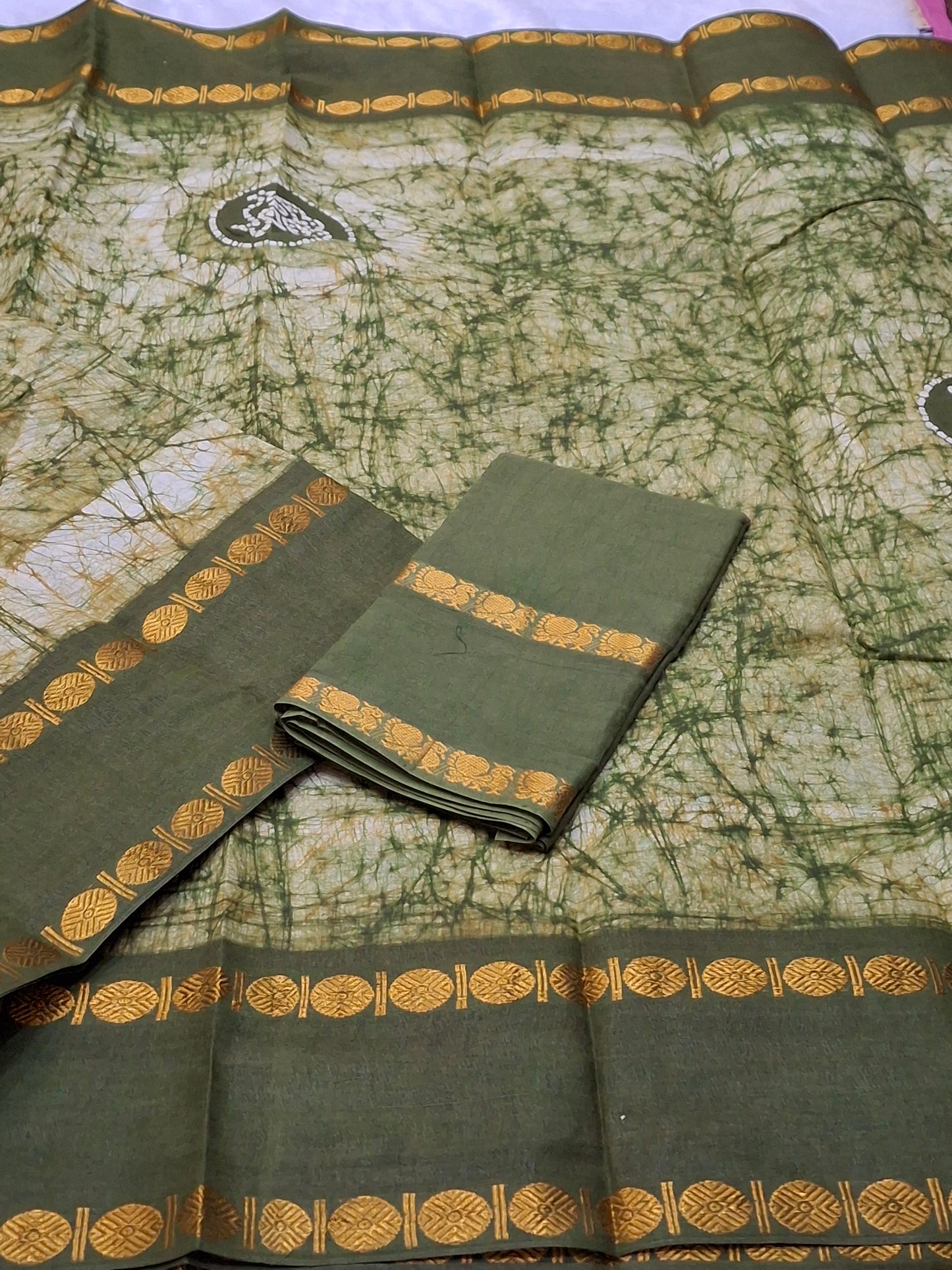 Rettapatti Batik Hand Weaving Clouse Design (ADYMOD-001)