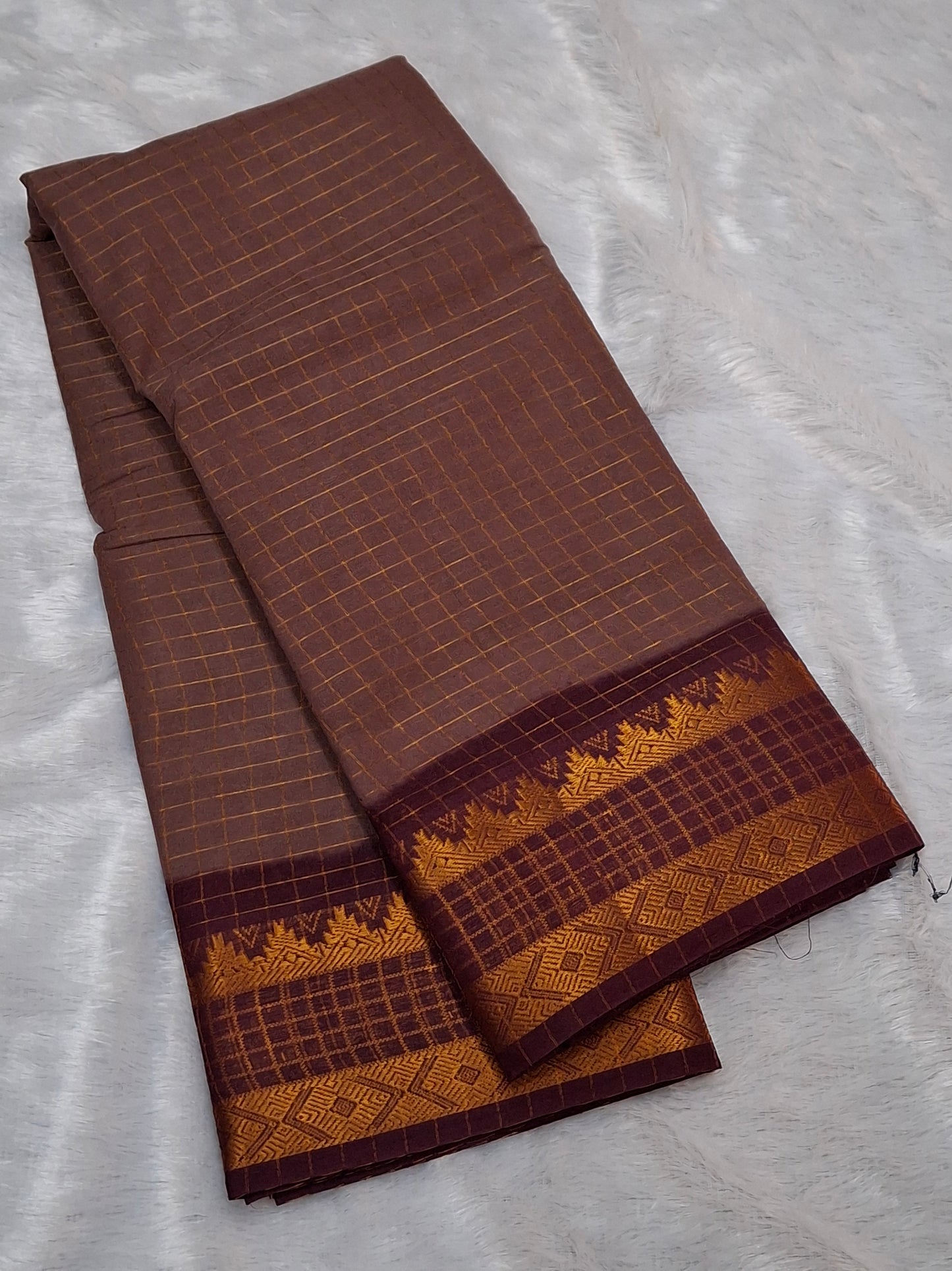 Zari Kattam Contrast