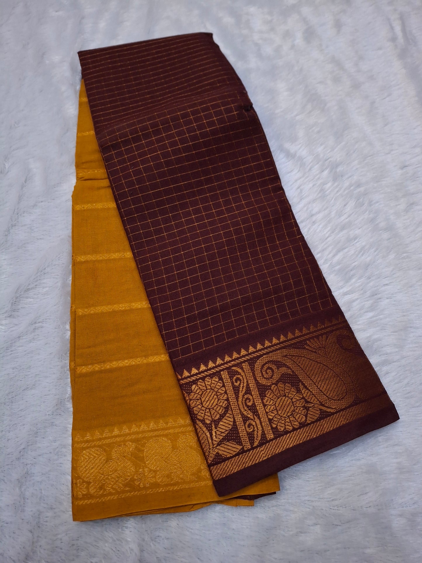Half & Half Zari Checks & Velthari
