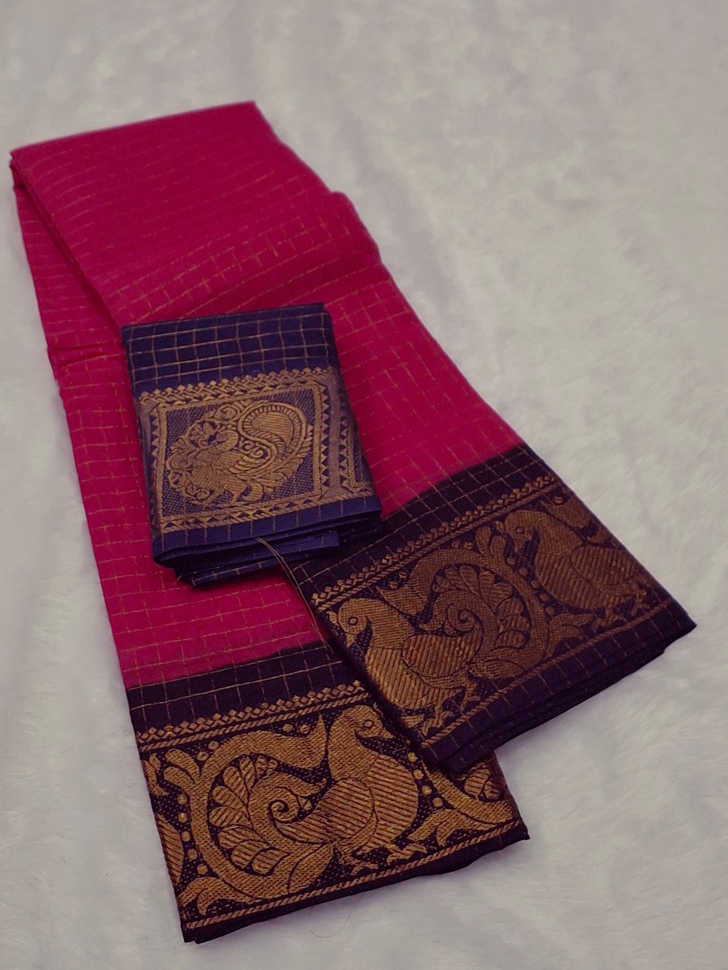 Zari Kattam Contrast