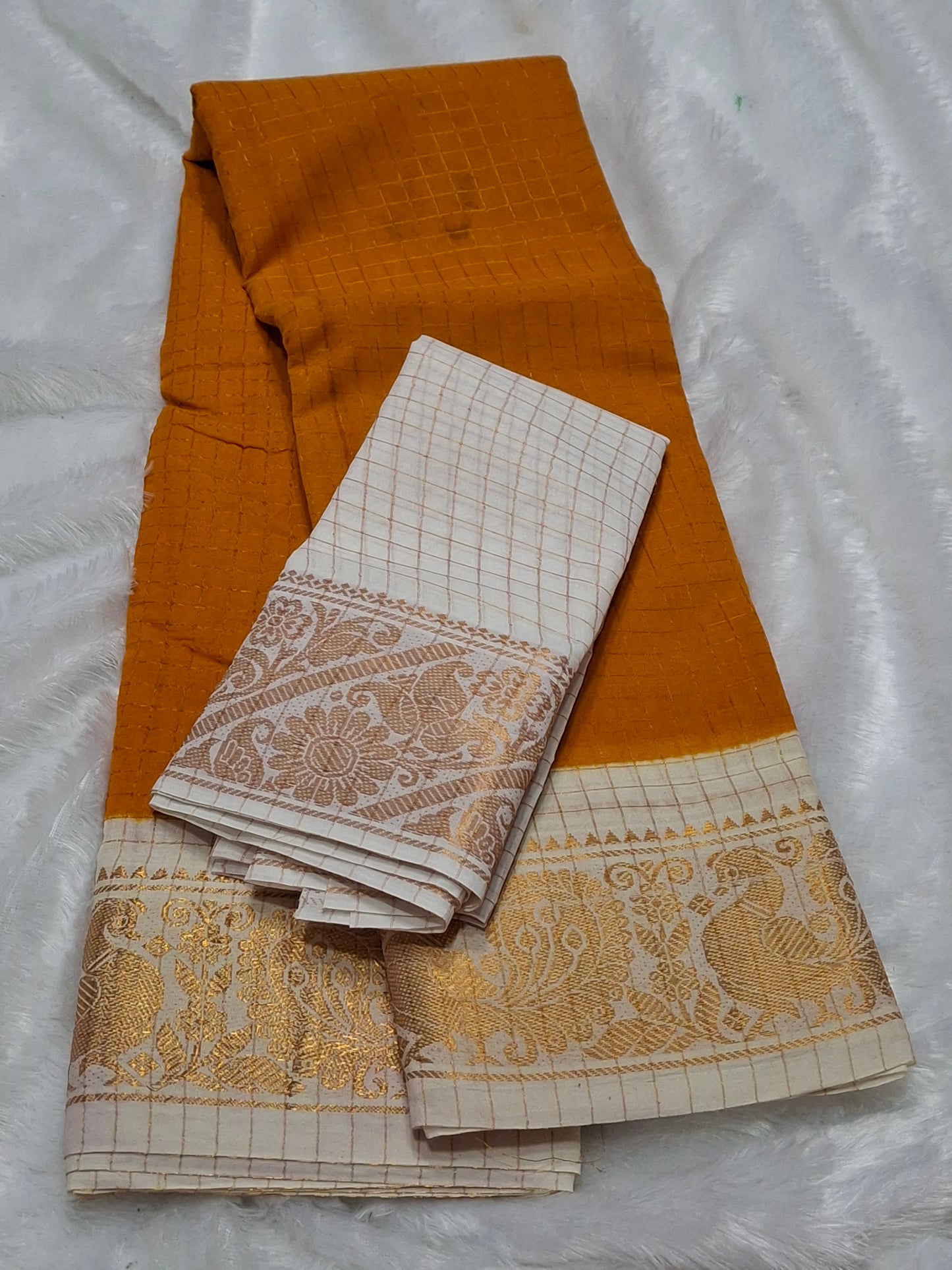 Zari Kattam Contrast