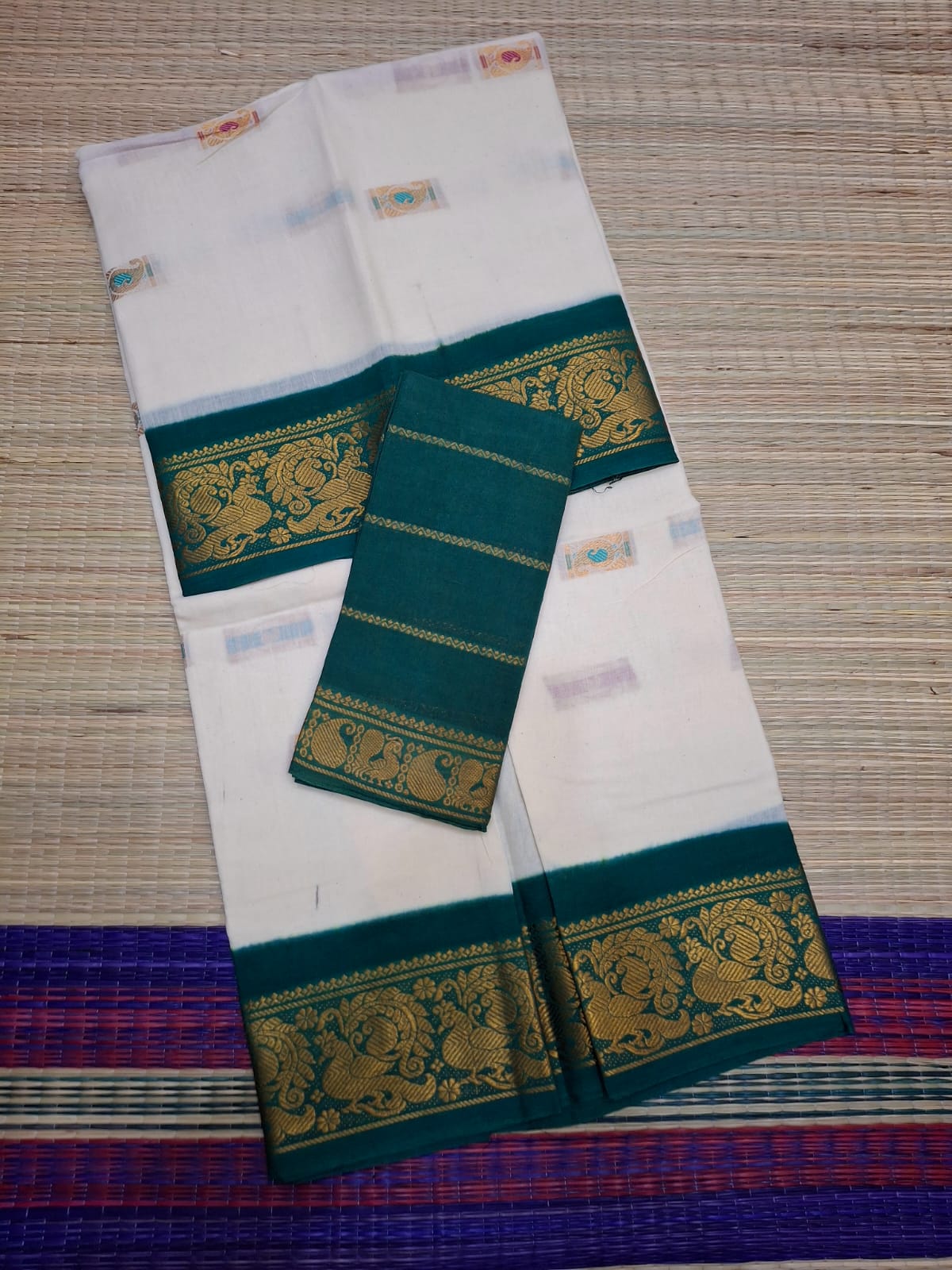 Madurai Sungudi Cotton - 6 Yard Meena Butta Double Side Gold Zari Border Dye and TIe